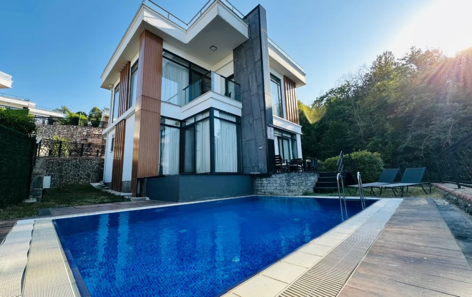 sapanca havuzlu villa günlük kiralık