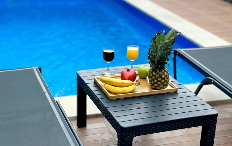 sapanca kiralık havuzlu villa