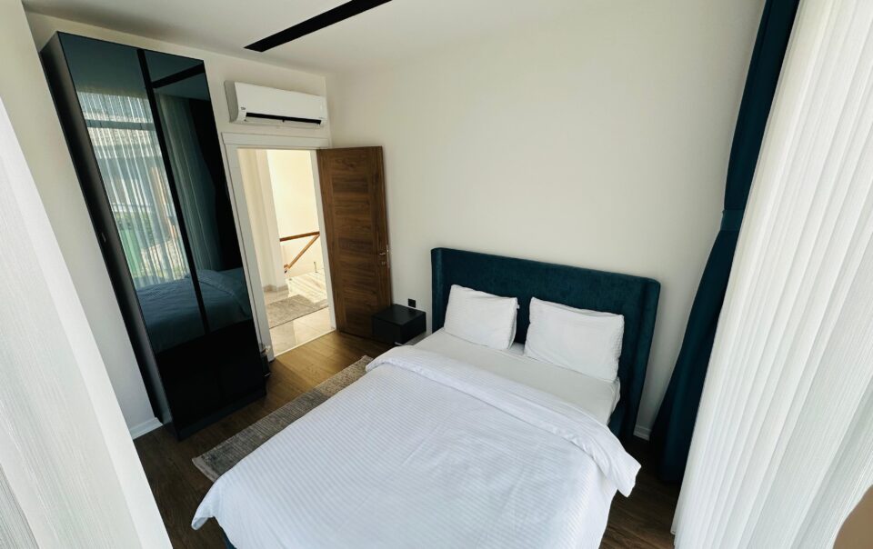 Sapanca Havuzlu Villa - Doğayla İç İçe