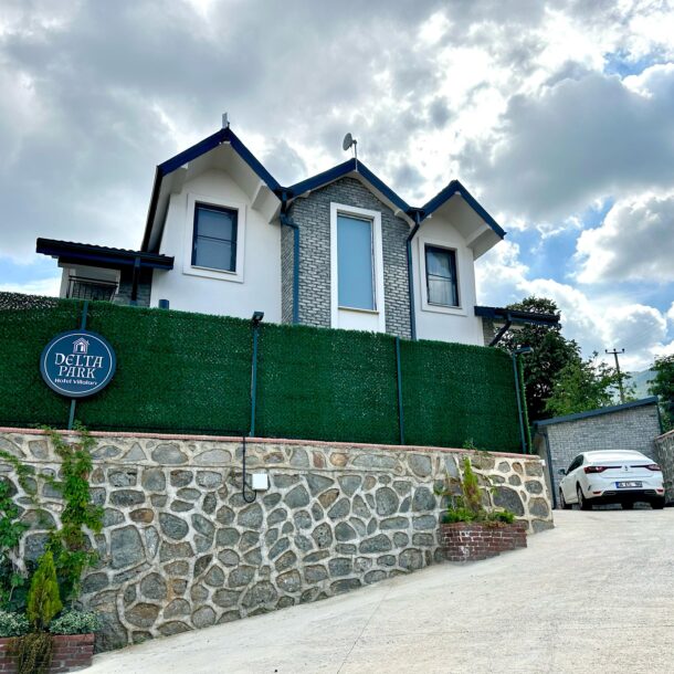 Sapanca Havuzlu Villa - Sıcak Su ile Tatil