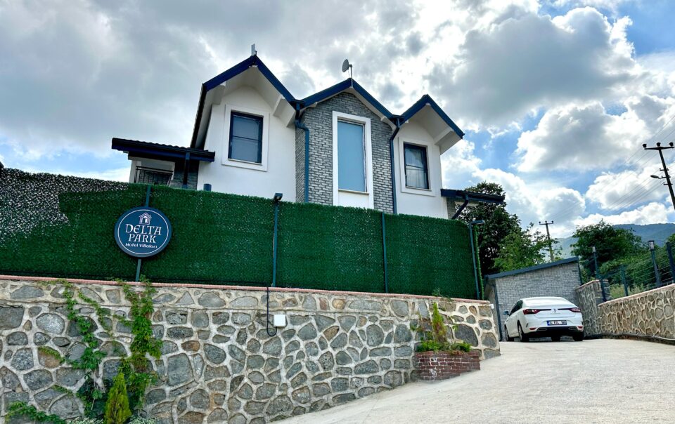 Sapanca Havuzlu Villa - Sıcak Su ile Tatil