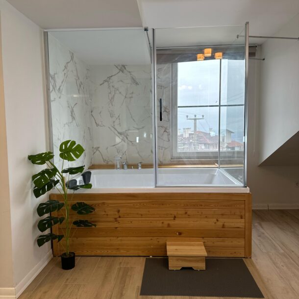 Sapanca Kiralık Villa - Muhafazakar Havuz