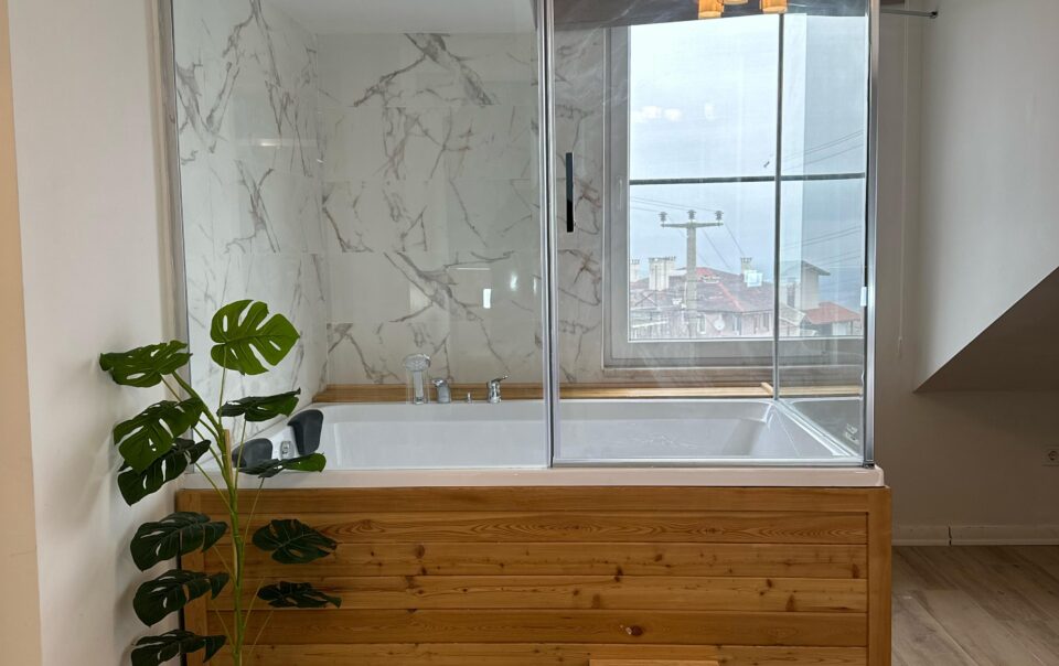 Sapanca Kiralık Villa - Muhafazakar Havuz